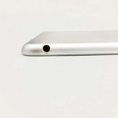 【全額返金保証】【最速発送】Apple iPad Air 9.7インチ 第2世代 64GB シルバー Wi-Fi 白ロム 動作確認済