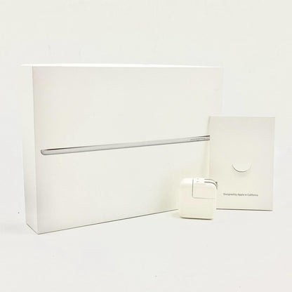 【全額返金保証】【最速発送】Apple iPad Air 9.7インチ 第2世代 64GB シルバー Wi-Fi 白ロム 動作確認済