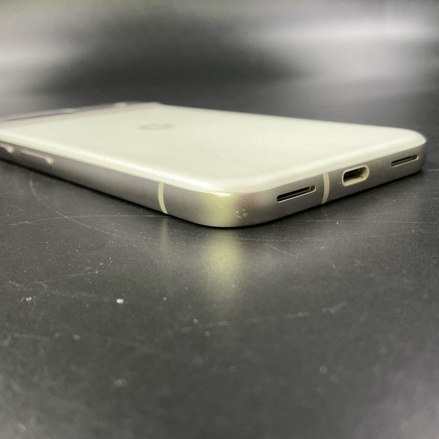 【全額返金保証】【最速発送】Google Pixel 8a 128GB Porcelain SIMフリー G576D 白ロム 美品 動作確認済