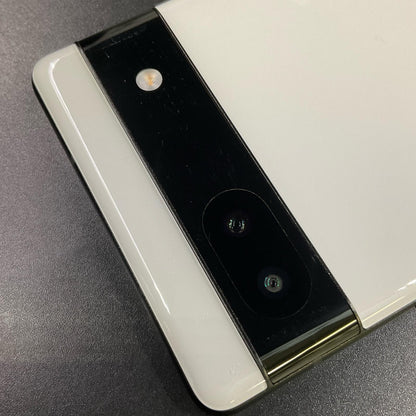 【全額返金保証】【最速発送】Google Pixel 6a 128GB Chalk docomo SIMフリー GB17L 白ロム 動作確認済