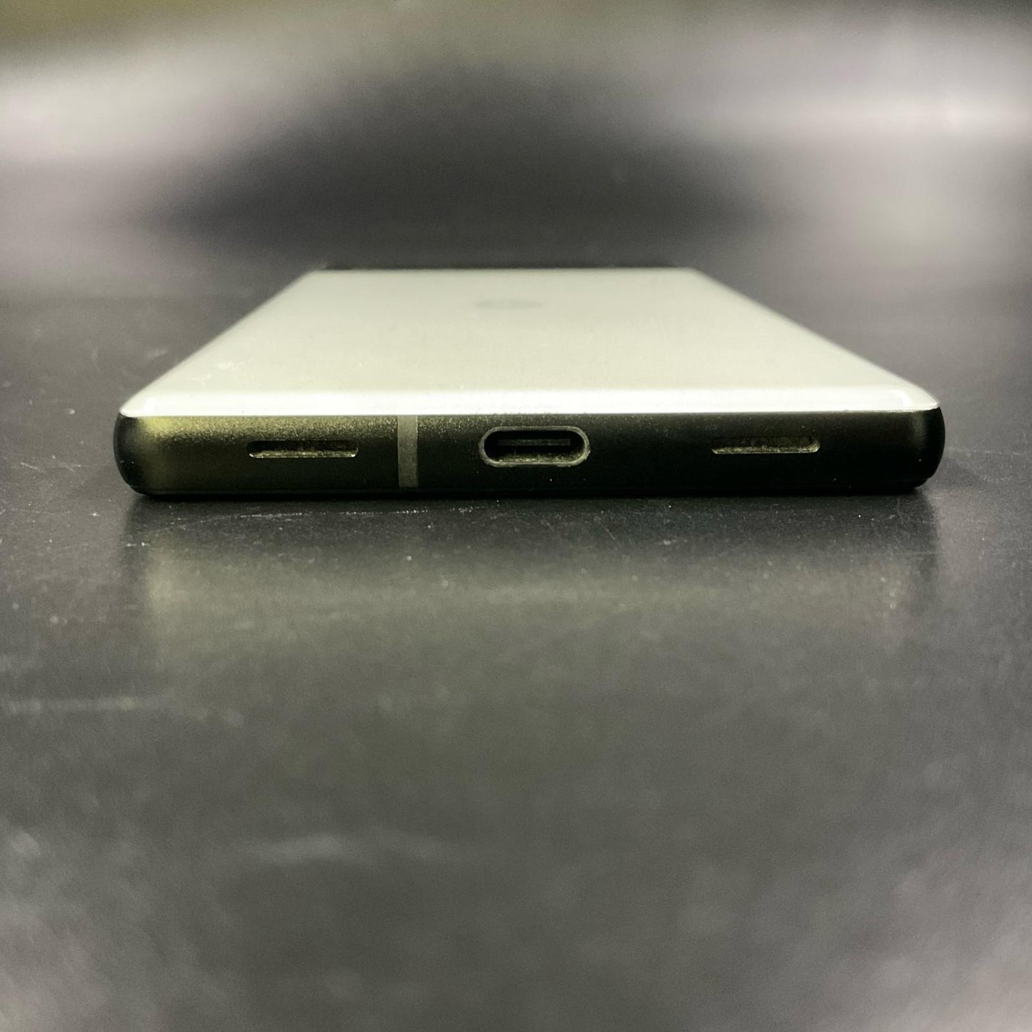 【全額返金保証】【最速発送】Google Pixel 6a 128GB Chalk docomo SIMフリー GB17L 白ロム 動作確認済