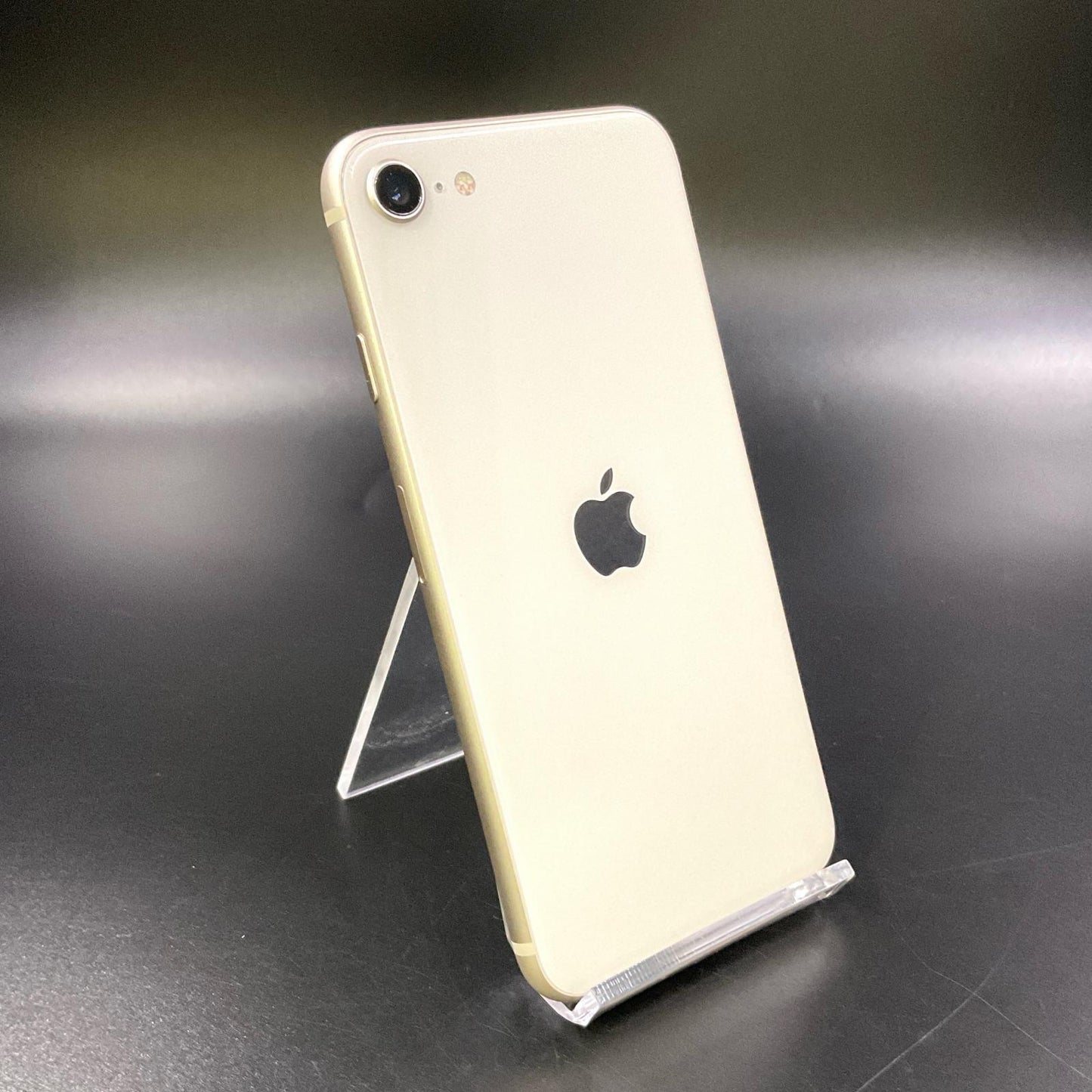 【全額返金保証】【最速発送】Apple iPhone iPhone SE（第3世代） 256GB スターライト SIMフリー 白ロム 美品 動作確認済 86%