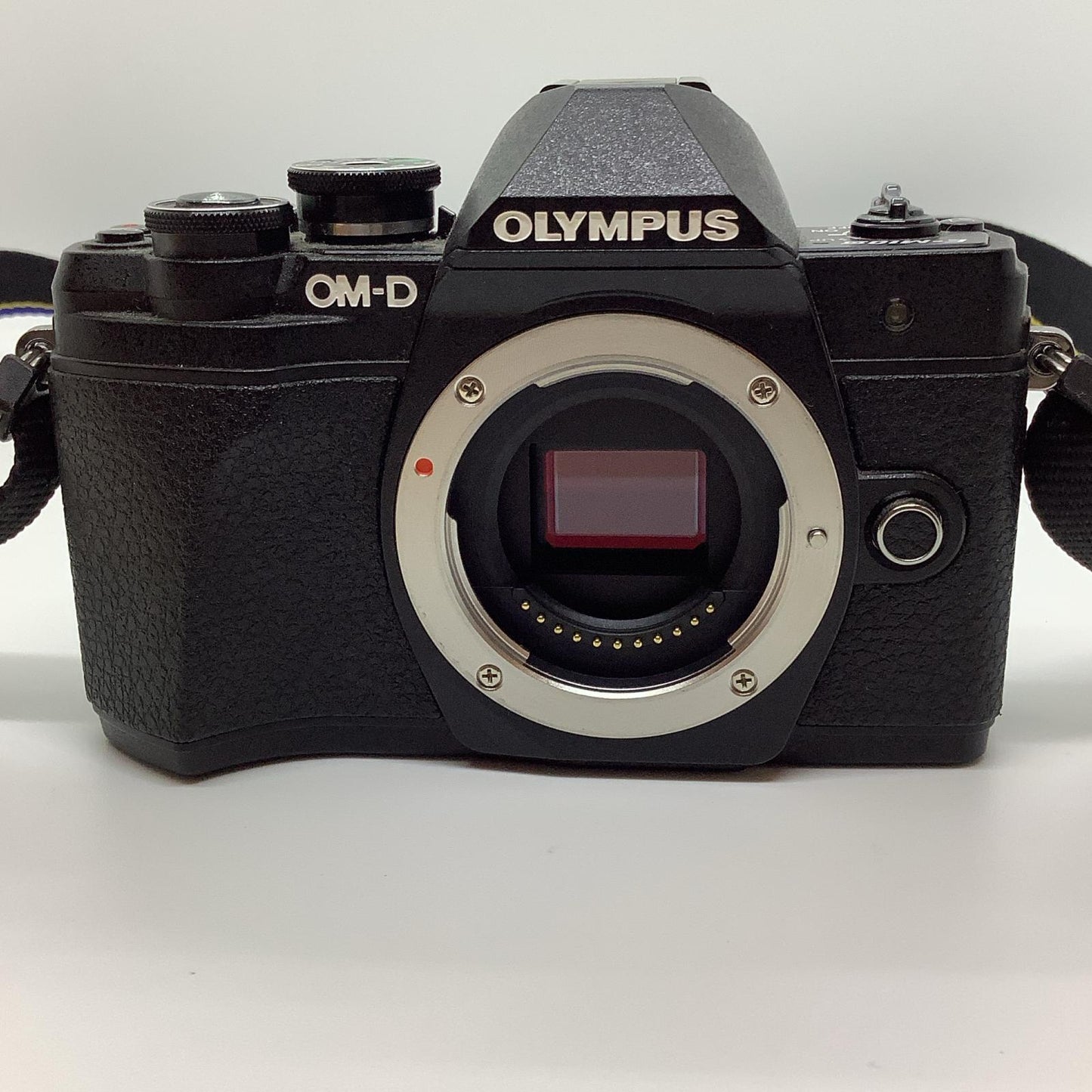 【全額返金保証】【最速発送】OLYMPUS デジタル一眼 OLYMPUS OM-D E-M10 Mark III ボディ ブラック 動作確認済