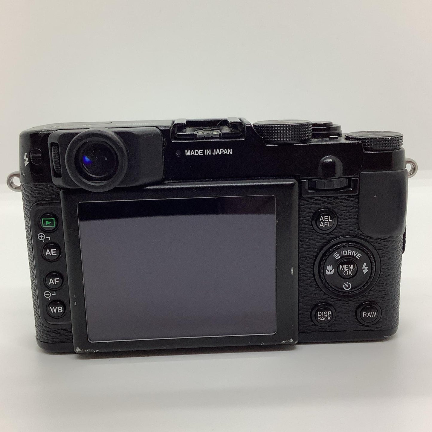 【全額返金保証】【最速発送】FUJIFILM コンパクトデジタルカメラ FUJIFILM X10 ボディ 動作確認済