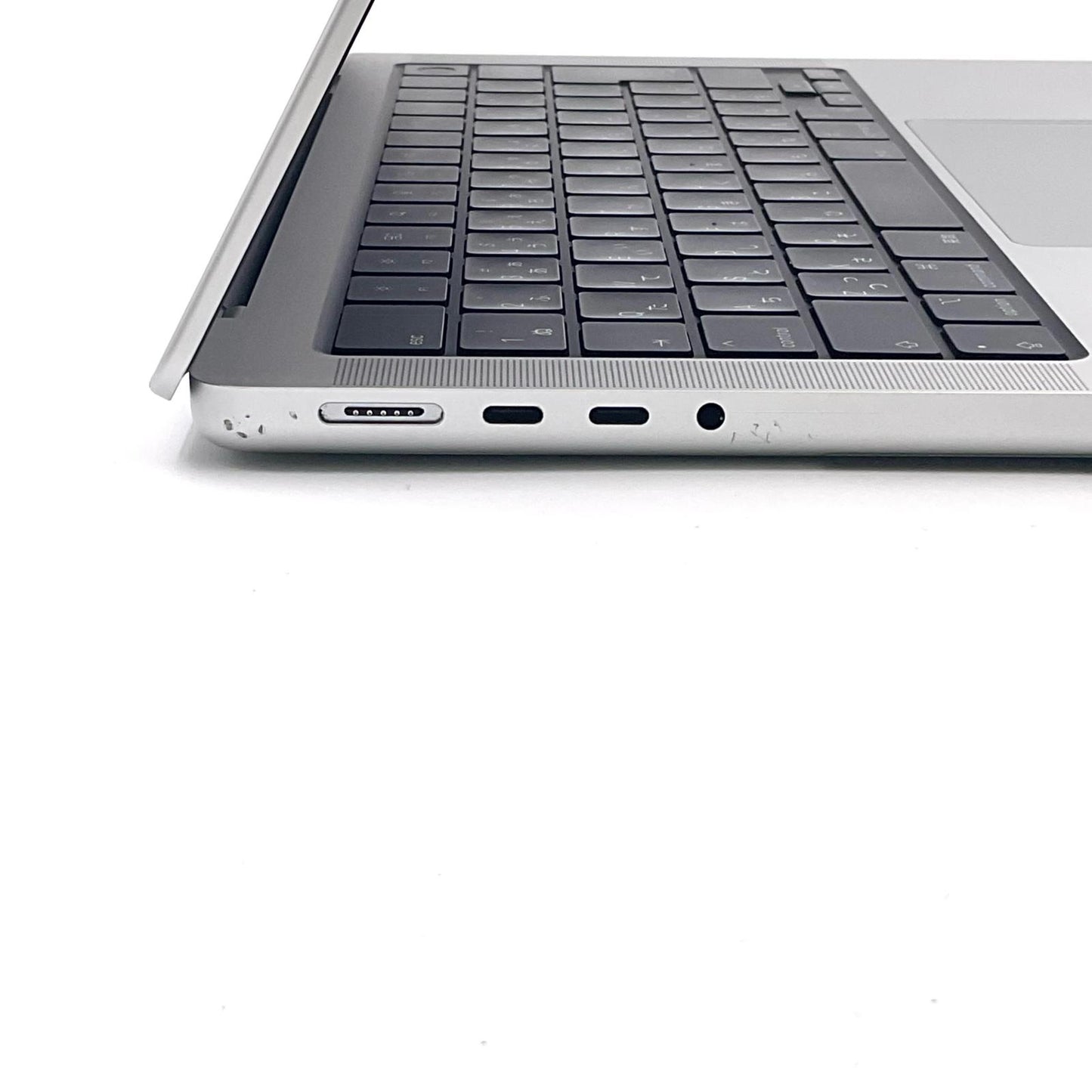 【全額返金保証】【最速発送】Apple MacBook Pro Pro 14インチ 2021 Apple M1 Pro 32GB SSD 512GB シルバー 86% 動作確認済