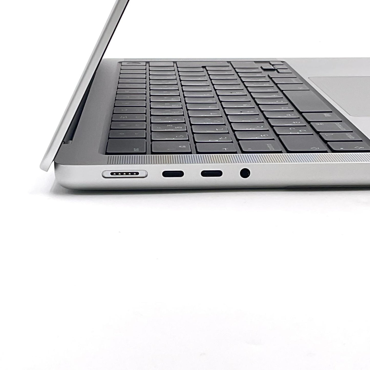 【全額返金保証】【最速発送】Apple MacBook Pro Pro 14インチ 2021 Apple M1 Pro 16GB SSD 512GB シルバー 98% 美品 動作確認済