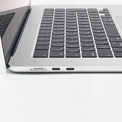 【全額返金保証】【最速発送】Apple MacBook Air Air 15インチ 2024 Apple M3 16GB SSD 256GB シルバー 100% 超美品 動作確認済