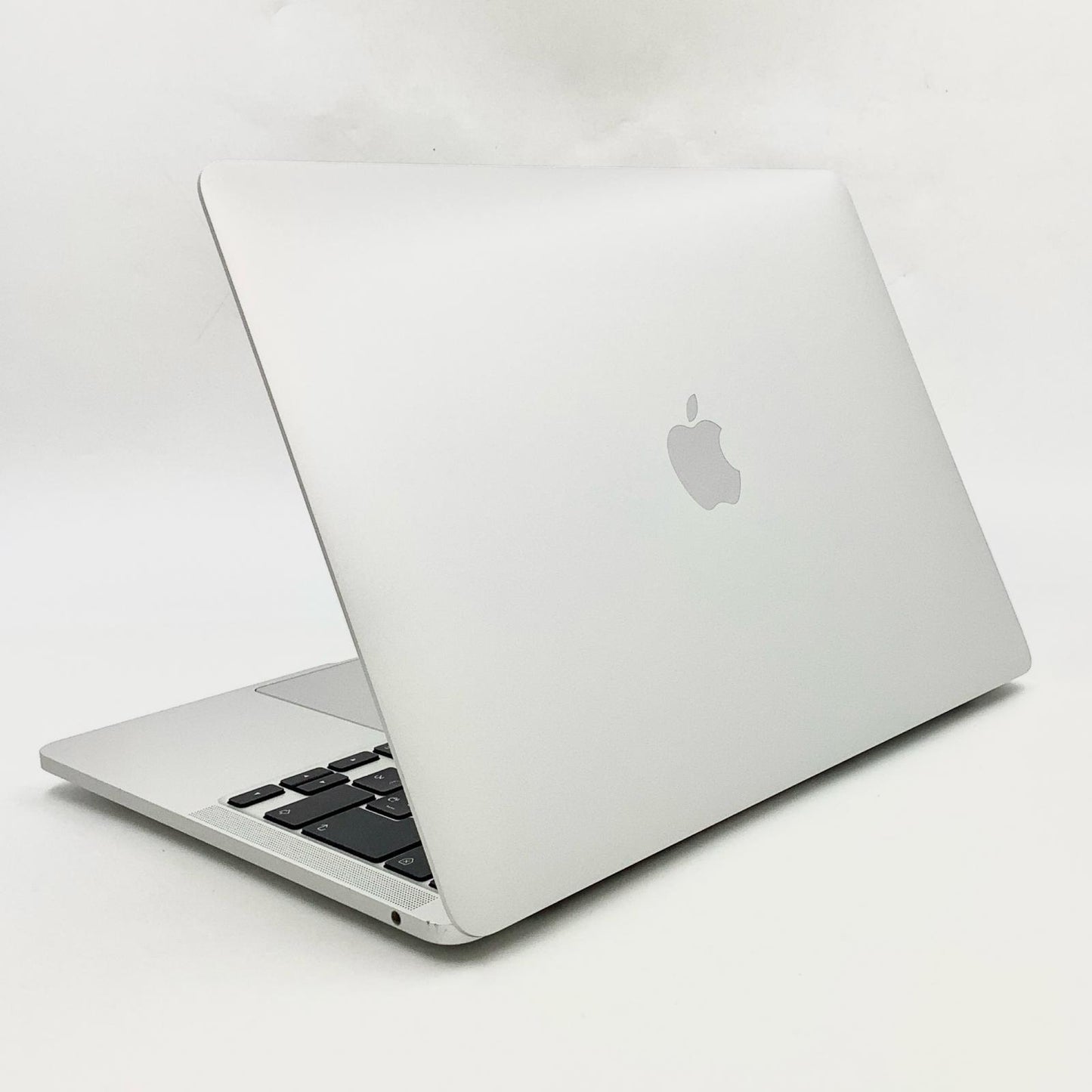【全額返金保証】【最速発送】Apple MacBook Pro 13.3インチ 2022 Apple M2 16GB SSD 512GB シルバー 85% 動作確認済