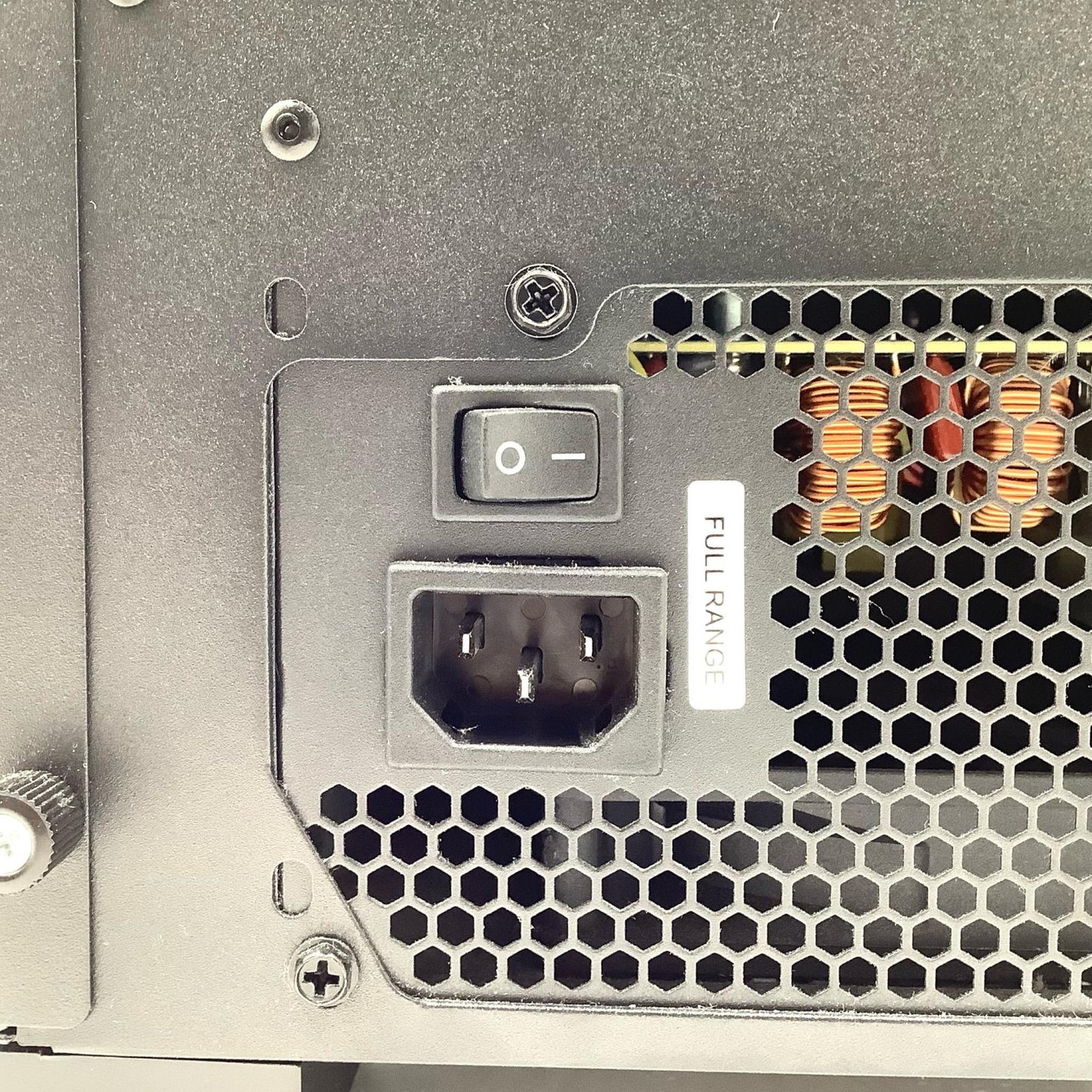 【全額返金保証】【最速発送】iiyama LEVEL ∞ ILeDEi-M17M Intel Core i5-13400F 16GB SSD 512GB SSD 960GB NVIDIA GeForce 3060Ti 動作確認済