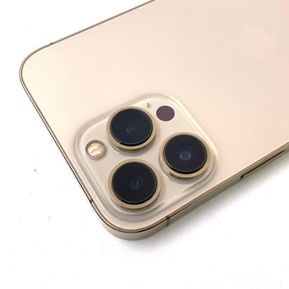 【全額返金保証】【最速発送】Apple iPhone iPhone 13 Pro Max 256GB ゴールド docomo SIMフリー 動作確認済 83%