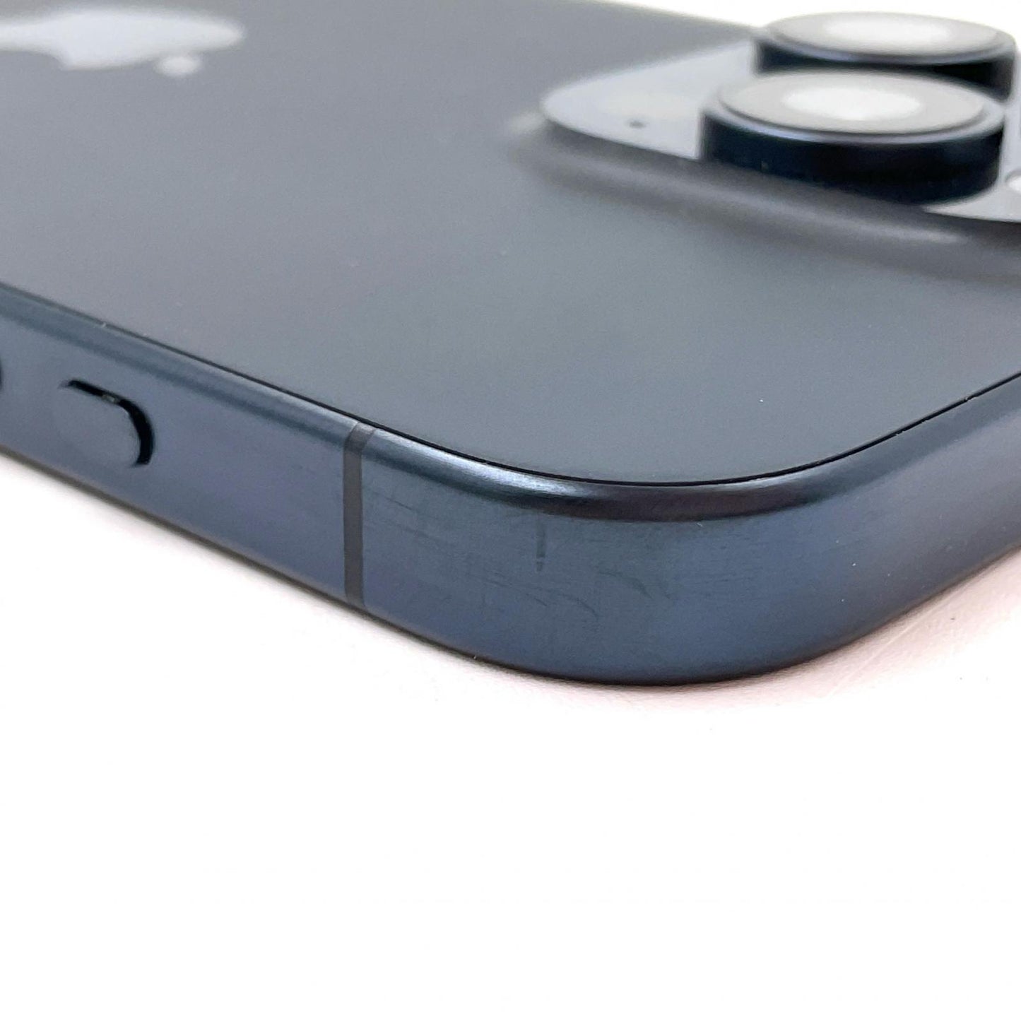 【全額返金保証】【最速発送】Apple iPhone iPhone 15 Pro Max 256GB ブルーチタニウム au 白ロム 動作確認済 96%