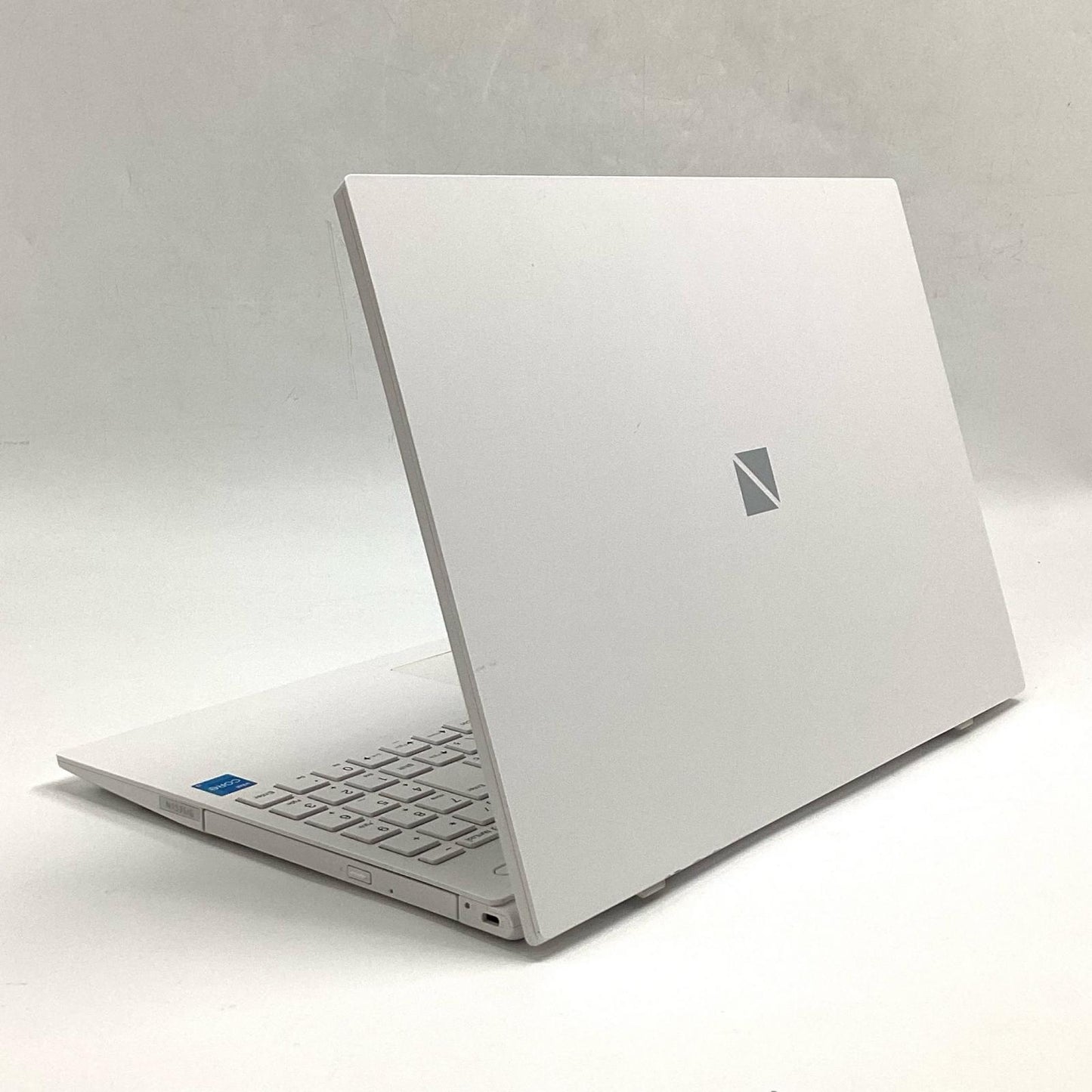 【全額返金保証】【最速発送】NEC LAVIE PC-N1535GAW 11th Gen Intel Core i3-1115G4 3.00GHz(4 CPUs),~3.0GHz 8GB M.2 SSD 256GB 86.5% 動作確認済