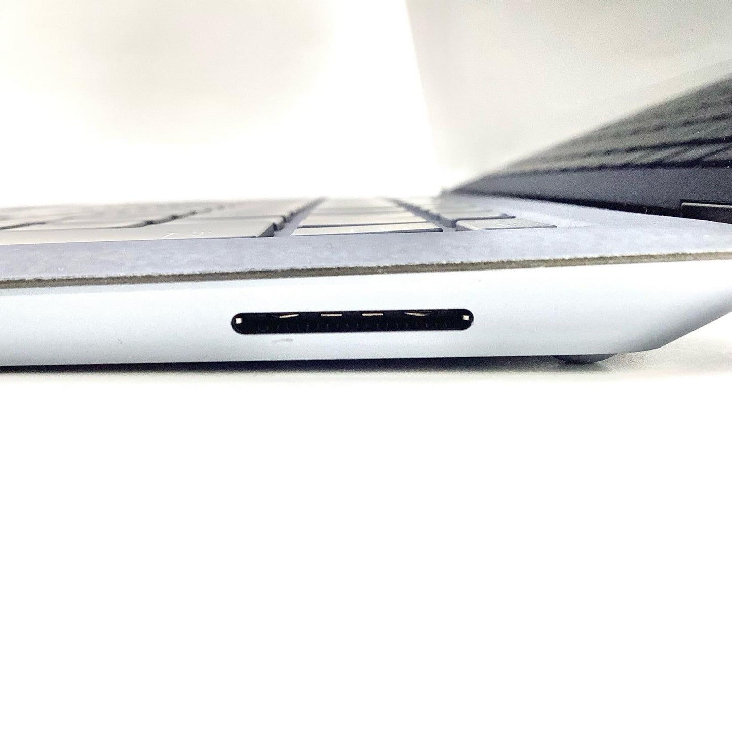 【全額返金保証】【最速発送】Microsoft Surface Laptop 4 5BT-00030 11th Gen Intal Core i5-1135G7 @ 2.40GHz 8GB SSD 512GB 100% 美品 動作確認済