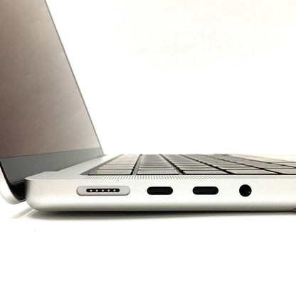 【全額返金保証】【最速発送】Apple MacBook Pro 14インチ 2024 Apple M4 16GB SSD 1TB シルバー 97.8% 超美品 動作確認済