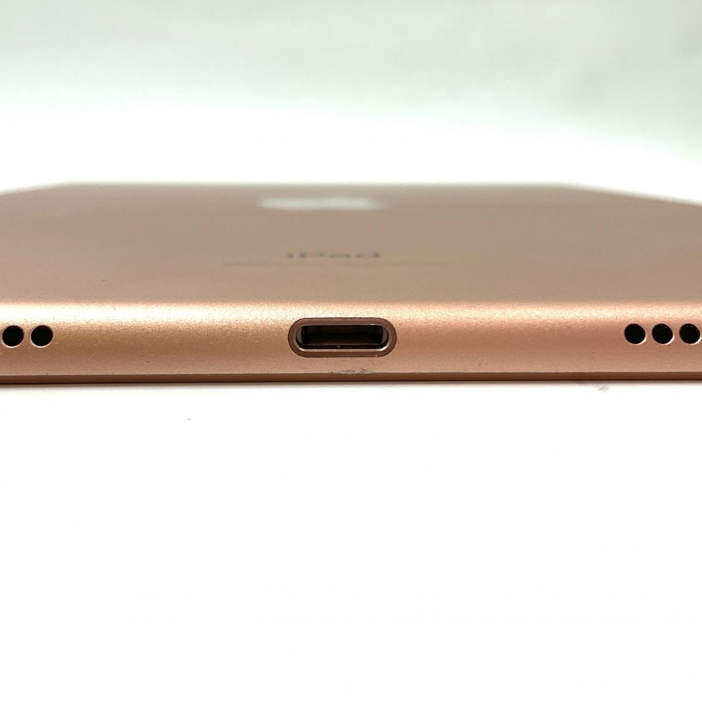 【全額返金保証】【最速発送】Apple iPad Air 10.5インチ 第3世代 256GB ゴールド WiFi+Cellular docomo 白ロム 動作確認済