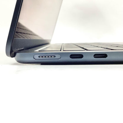 【全額返金保証】【最速発送】Apple MacBook Air 13.6インチ 2022 Apple M2 8GB SSD 256GB ミッドナイト 93% 動作確認済