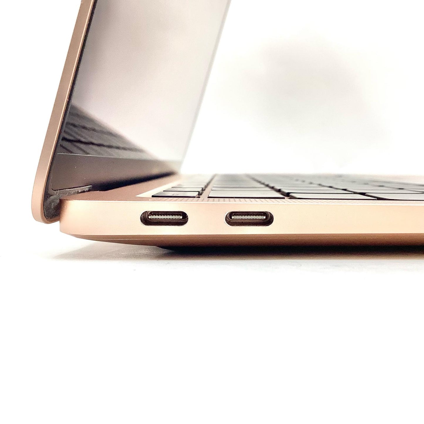 【全額返金保証】【最速発送】Apple MacBook Air 13.3インチ 2020 1.1 GHz デュアルコア Intel Core i3 8GB SSD 256GB ゴールド 86.1% 動作確認済