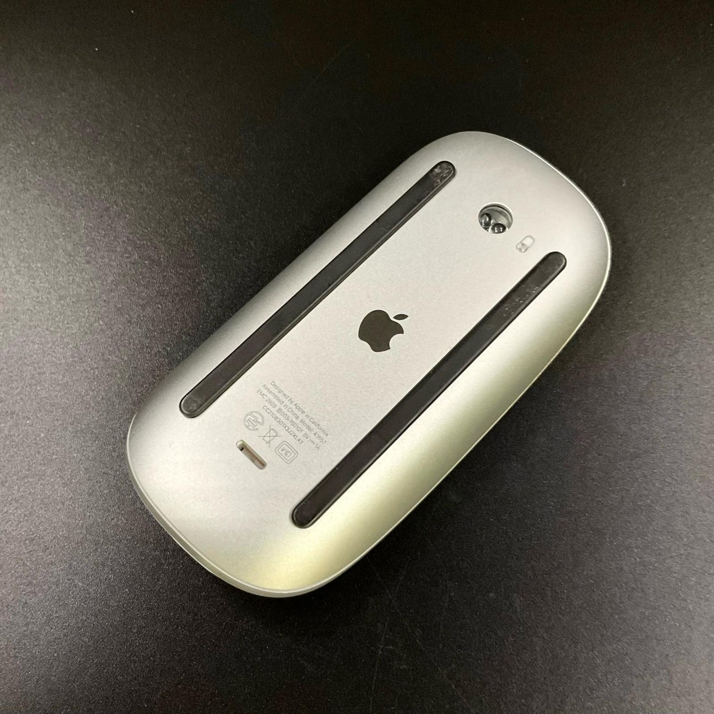 【全額返金保証】【最速発送】Apple Magic Mouse 2 MLA02J/A 動作確認済