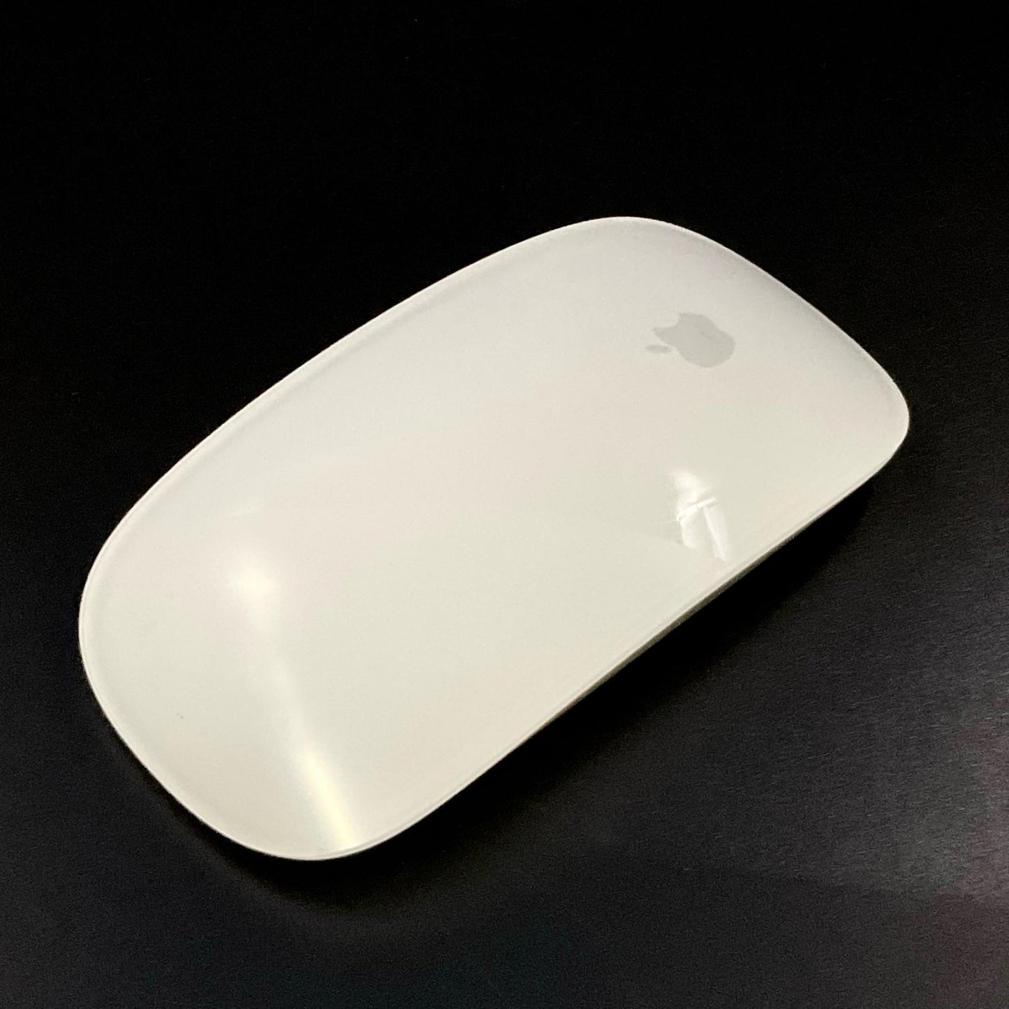 【全額返金保証】【最速発送】Apple Magic Mouse 2 MLA02J/A 動作確認済