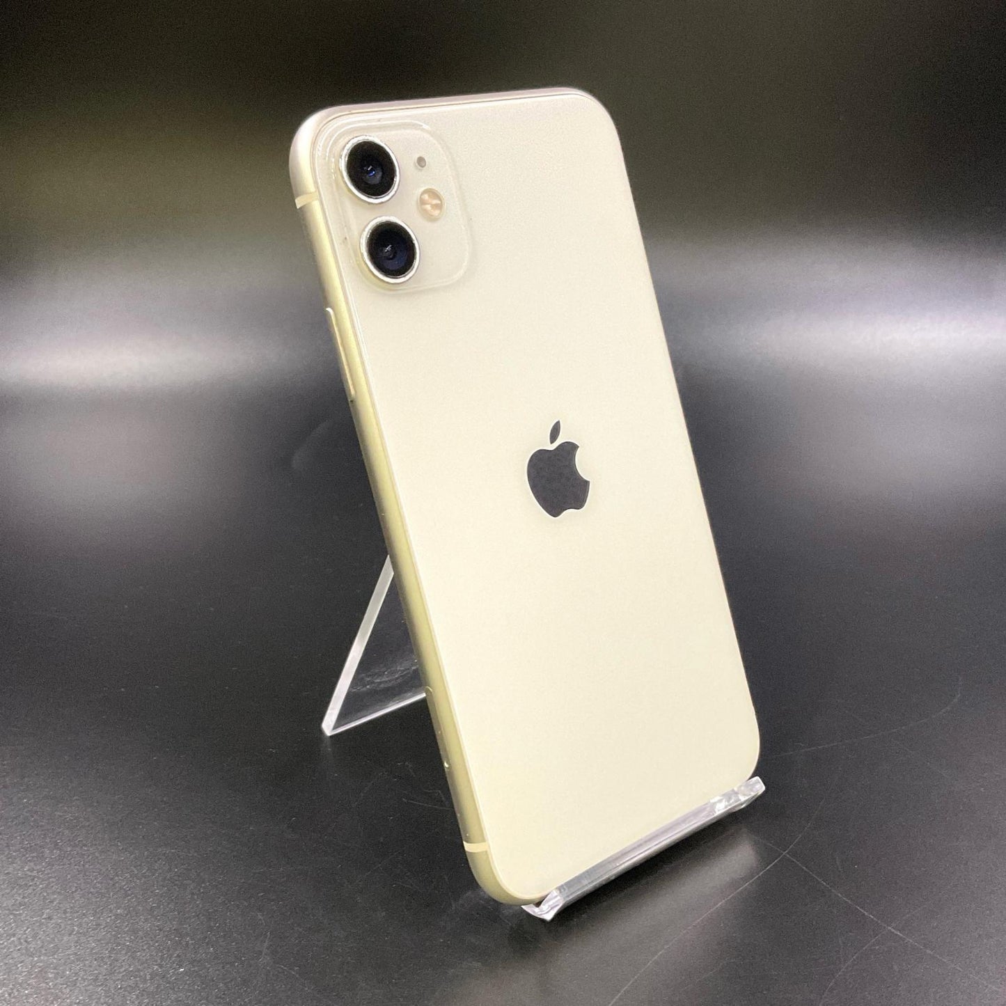 【全額返金保証】【最速発送】Apple iPhone iPhone 11 128GB ホワイト SIMフリー 白ロム 動作確認済 74%