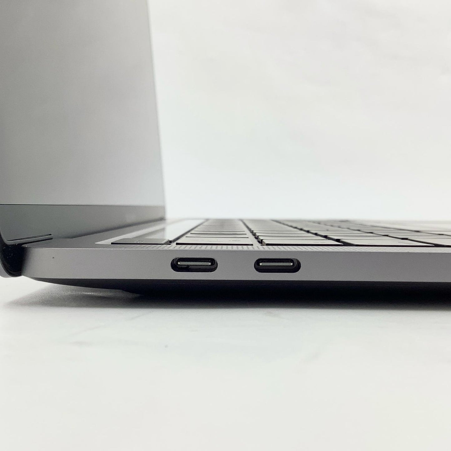 【全額返金保証】【最速発送】Apple MacBook Pro 13.3インチ 2020 Apple M1 16GB SSD 1TB スペースグレイ 100% 美品 動作確認済