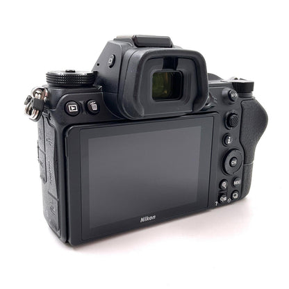 【全額返金保証】【最速発送】Nikon デジタル一眼 Z 6 ボディ ブラック 美品 動作確認済
