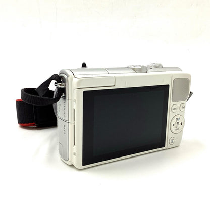 【全額返金保証】【最速発送】Canon デジタル一眼 EOS M100 ダブルズームキット ホワイト 動作確認済