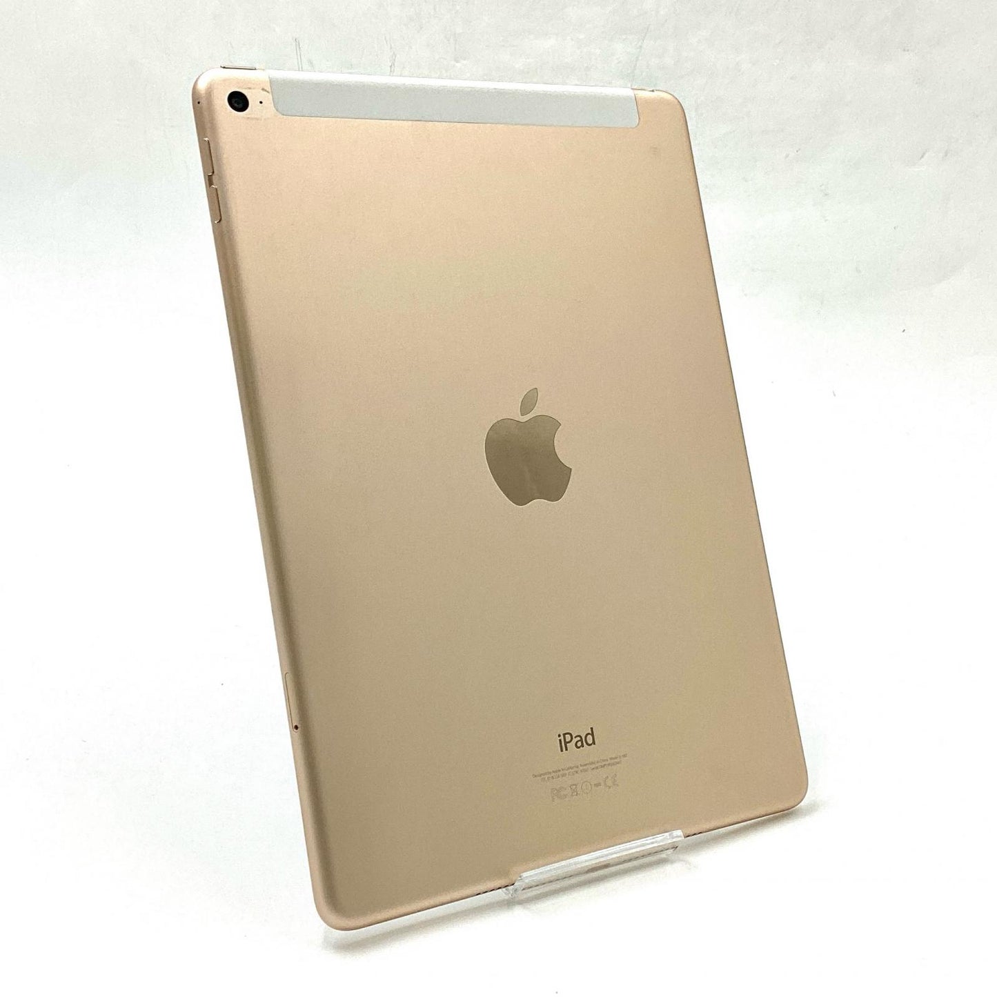 【全額返金保証】【最速発送】Apple iPad Air 9.7インチ 第2世代 16GB ゴールド WiFi+Cellular docomo 白ロム 動作確認済