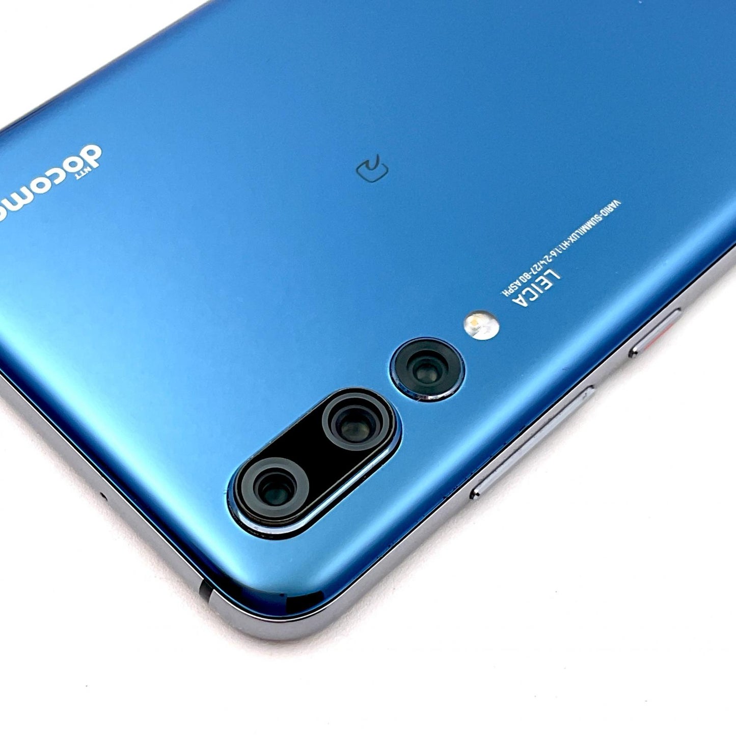 【全額返金保証】【最速発送】Huawei P 20 Pro 128GB ブルー docomo HW-01K 白ロム 動作確認済