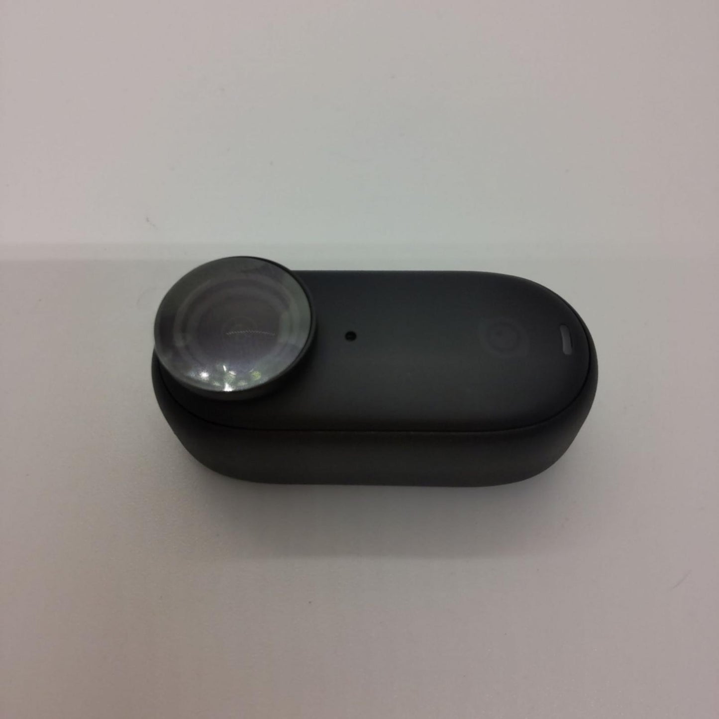 【全額返金保証】【最速発送】Insta360 GO 3 (128GB) [ホワイト] 超美品 動作確認済