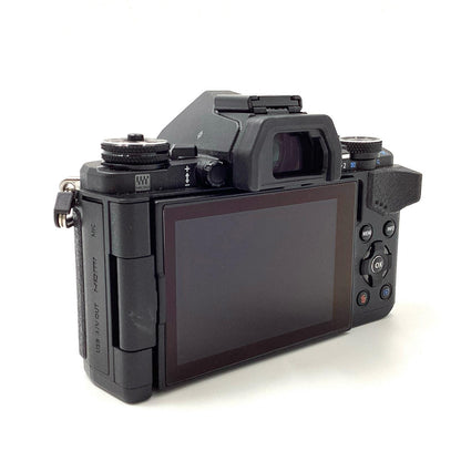 【全額返金保証】【最速発送】OLYMPUS デジタル一眼 OM-D E-M5 Mark II 12-50mm EZレンズキット [ブラック] 動作確認済
