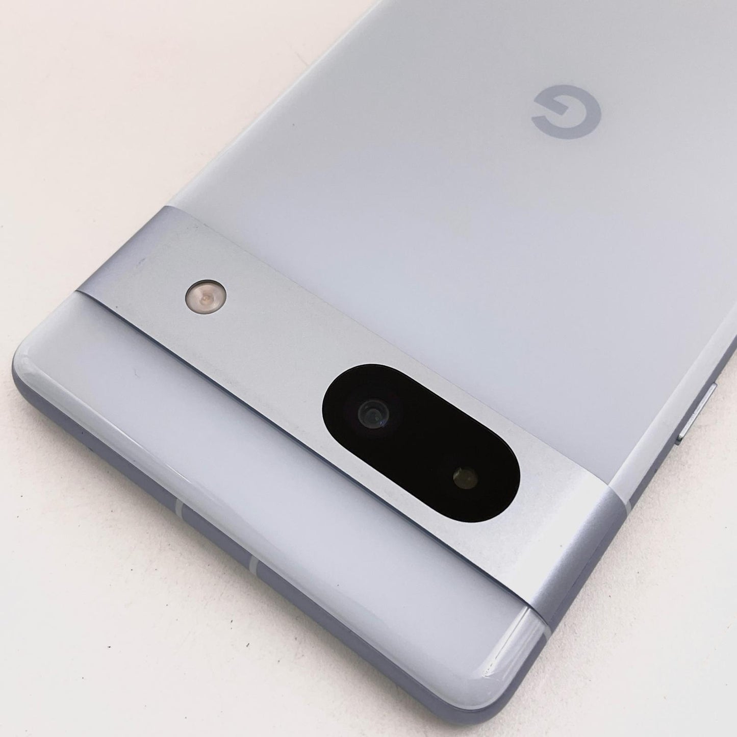【全額返金保証】【最速発送】Google Pixel 7a 128GB Sea docomo G82U8 白ロム 動作確認済