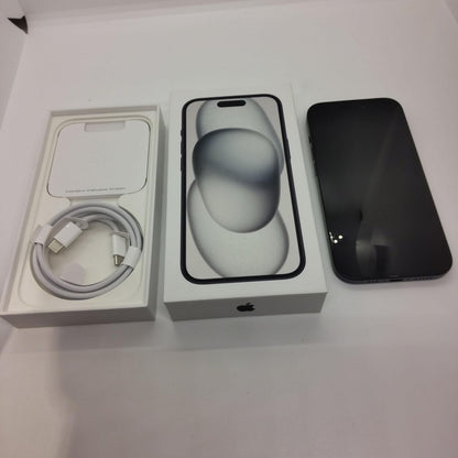 【全額返金保証】【最速発送】Apple iPhone iPhone 15 256GB ブラック au SIMフリー 美品 動作確認済 87%