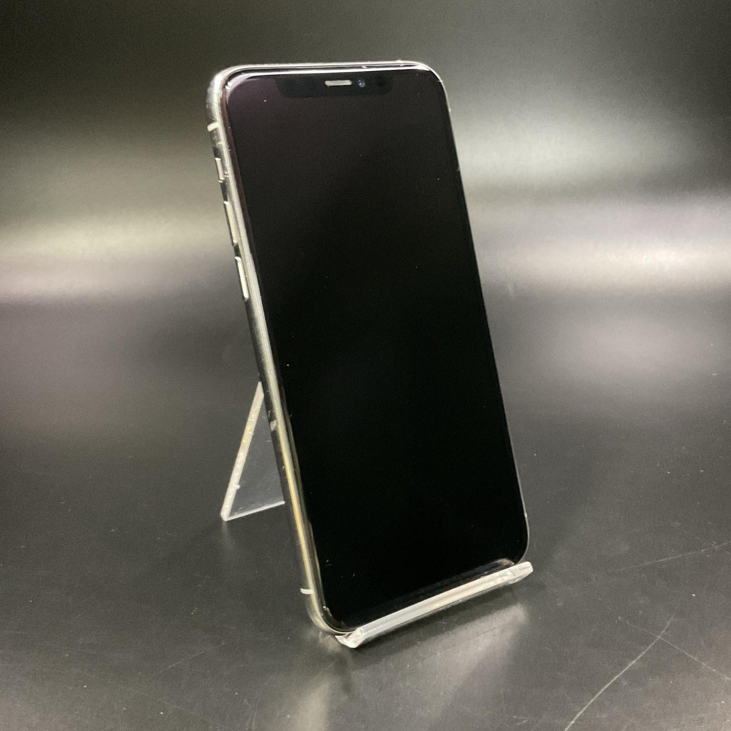 【全額返金保証】【最速発送】Apple iPhone iPhone 11 Pro 256GB シルバー Softbank 白ロム 動作確認済 77%