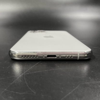 【全額返金保証】【最速発送】Apple iPhone iPhone 11 Pro 256GB シルバー Softbank 白ロム 動作確認済 77%