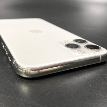【全額返金保証】【最速発送】Apple iPhone iPhone 11 Pro 256GB シルバー Softbank 白ロム 動作確認済 77%