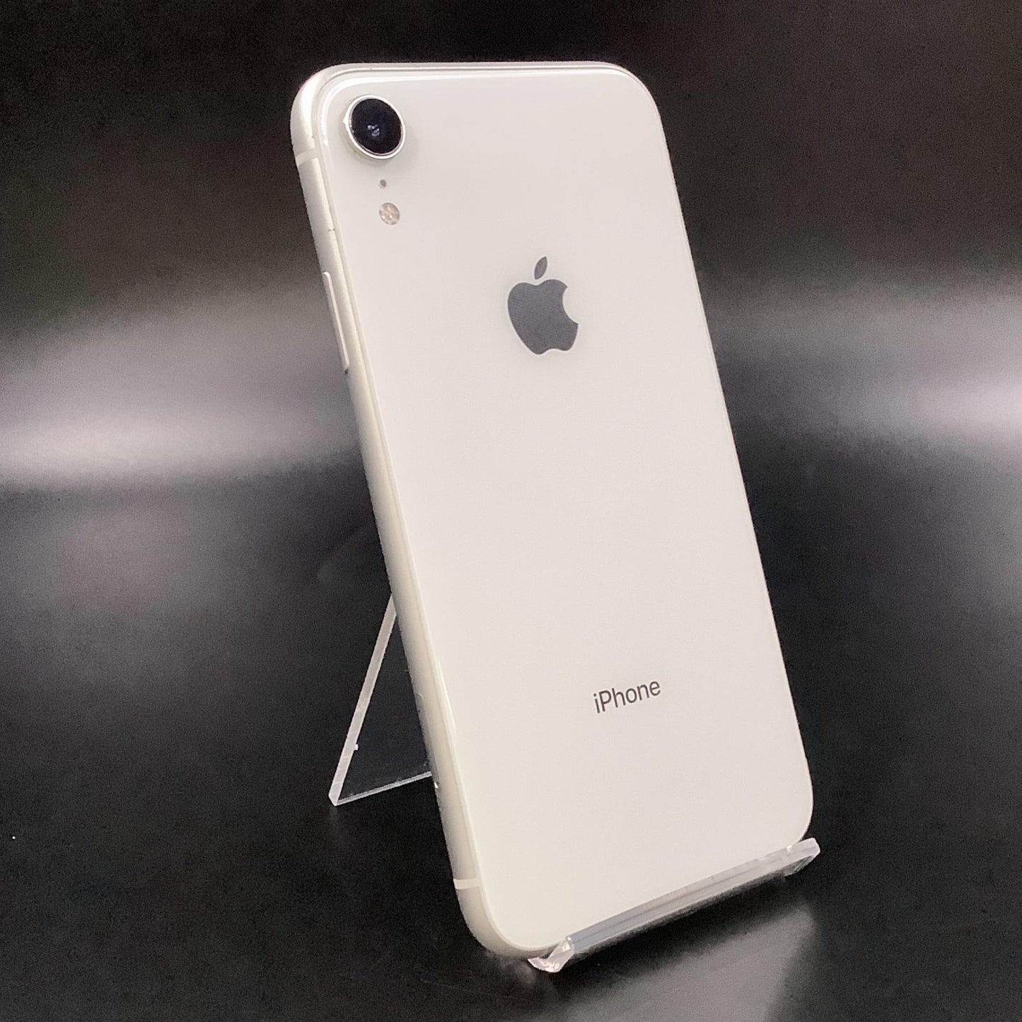 【全額返金保証】【最速発送】Apple iPhone iPhone XR 64GB ホワイト au 白ロム 動作確認済 86%