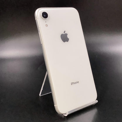 【全額返金保証】【最速発送】Apple iPhone iPhone XR 64GB ホワイト au 白ロム 動作確認済 86%