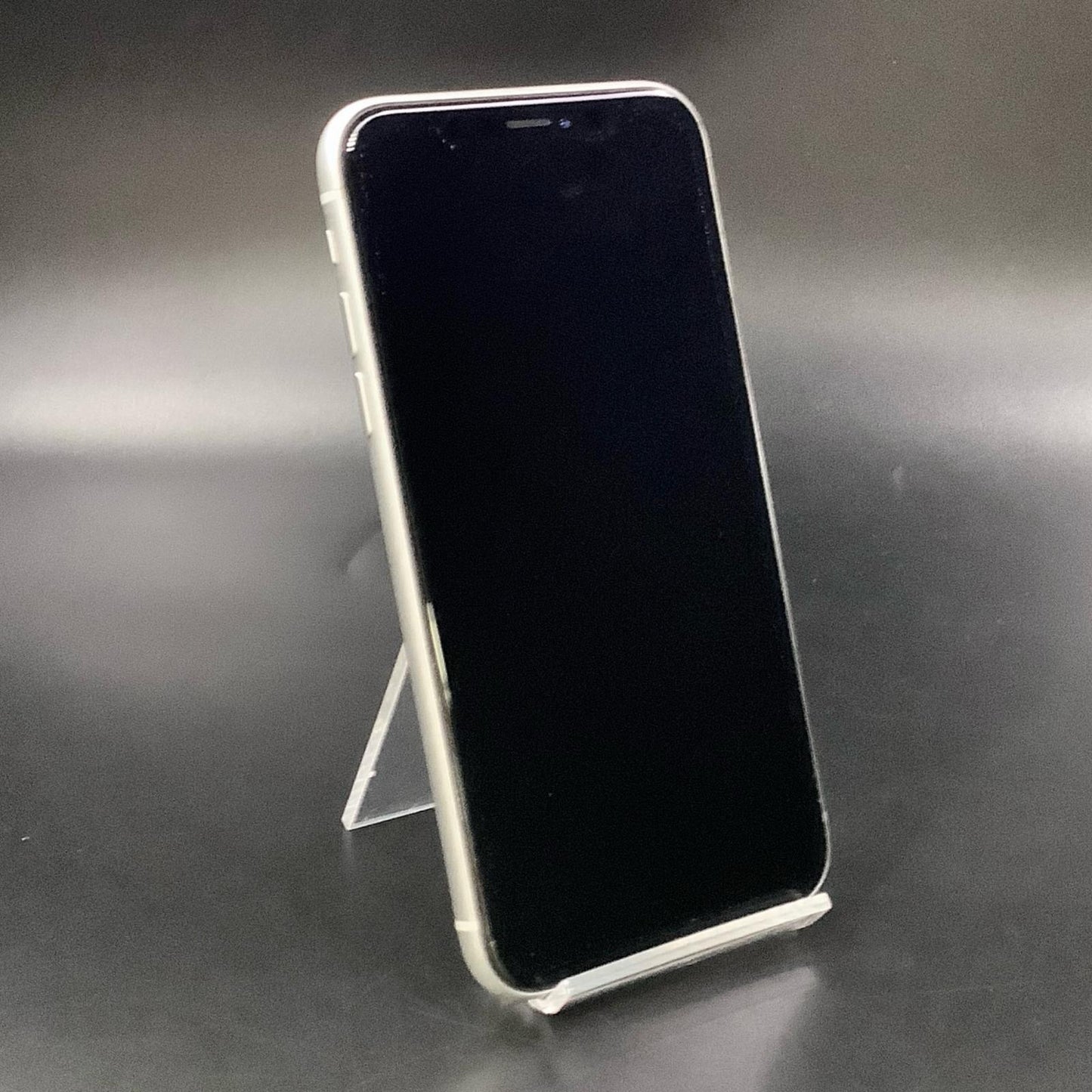 【全額返金保証】【最速発送】Apple iPhone iPhone XR 64GB ホワイト au 白ロム 動作確認済 86%