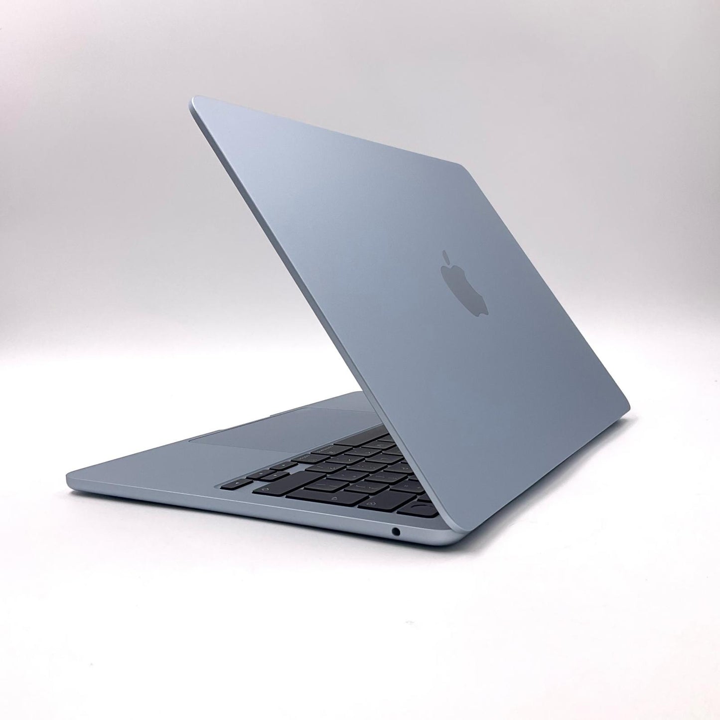 【全額返金保証】【最速発送】Apple MacBook Air 13インチ 2025 Apple M4 16GB SSD 256GB 100% 超美品 動作確認済