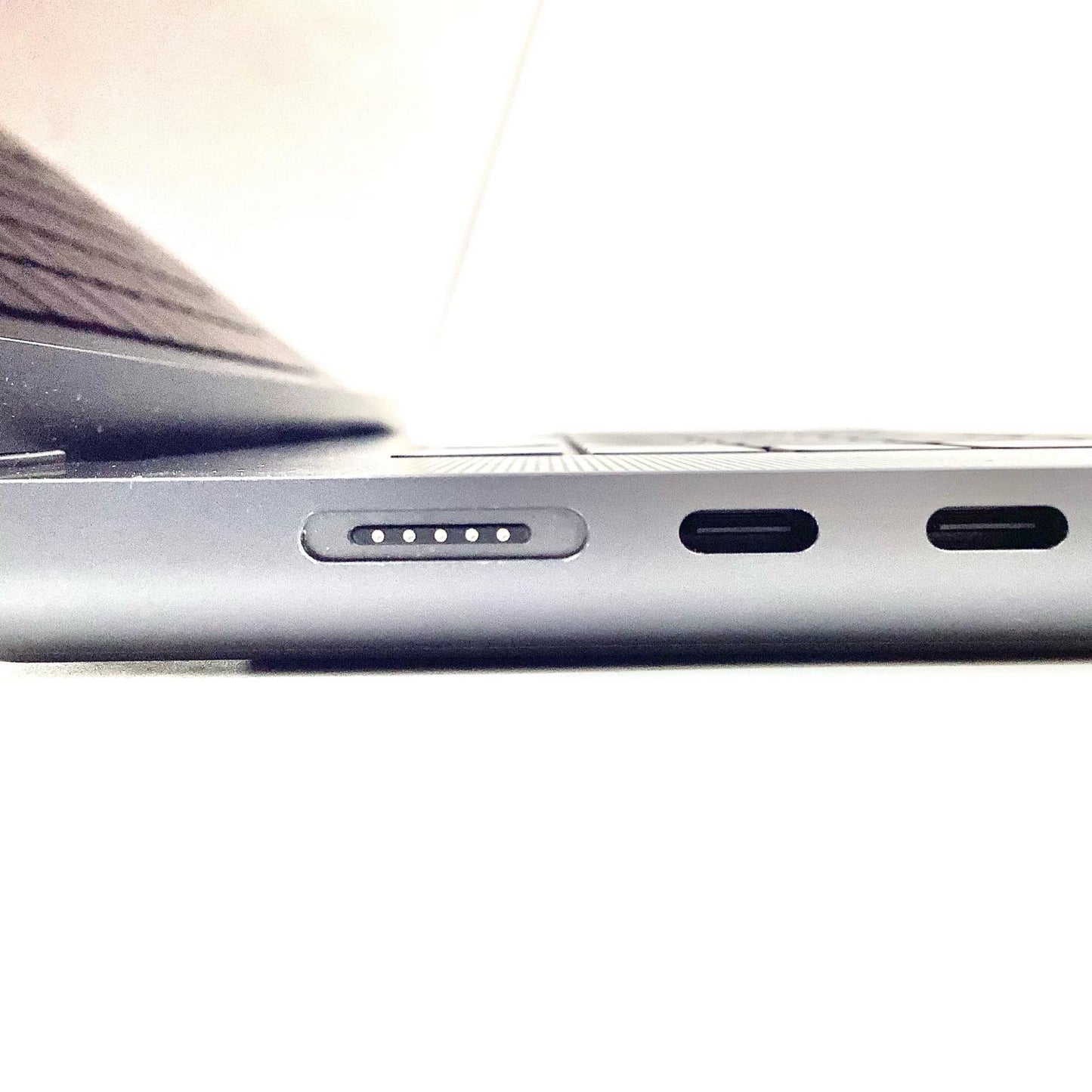 【全額返金保証】【最速発送】Apple MacBook Pro 16.2インチ 2023 Apple M3 Max 128GB SSD 2TB スペースブラック 100% 美品 動作確認済