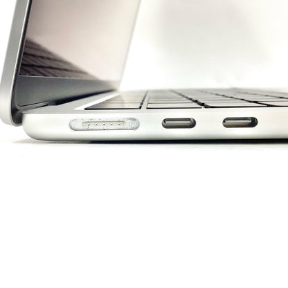 【全額返金保証】【最速発送】Apple MacBook Air 13.6インチ 2022 Apple M2 8GB SSD 256GB シルバー 95.9% 動作確認済