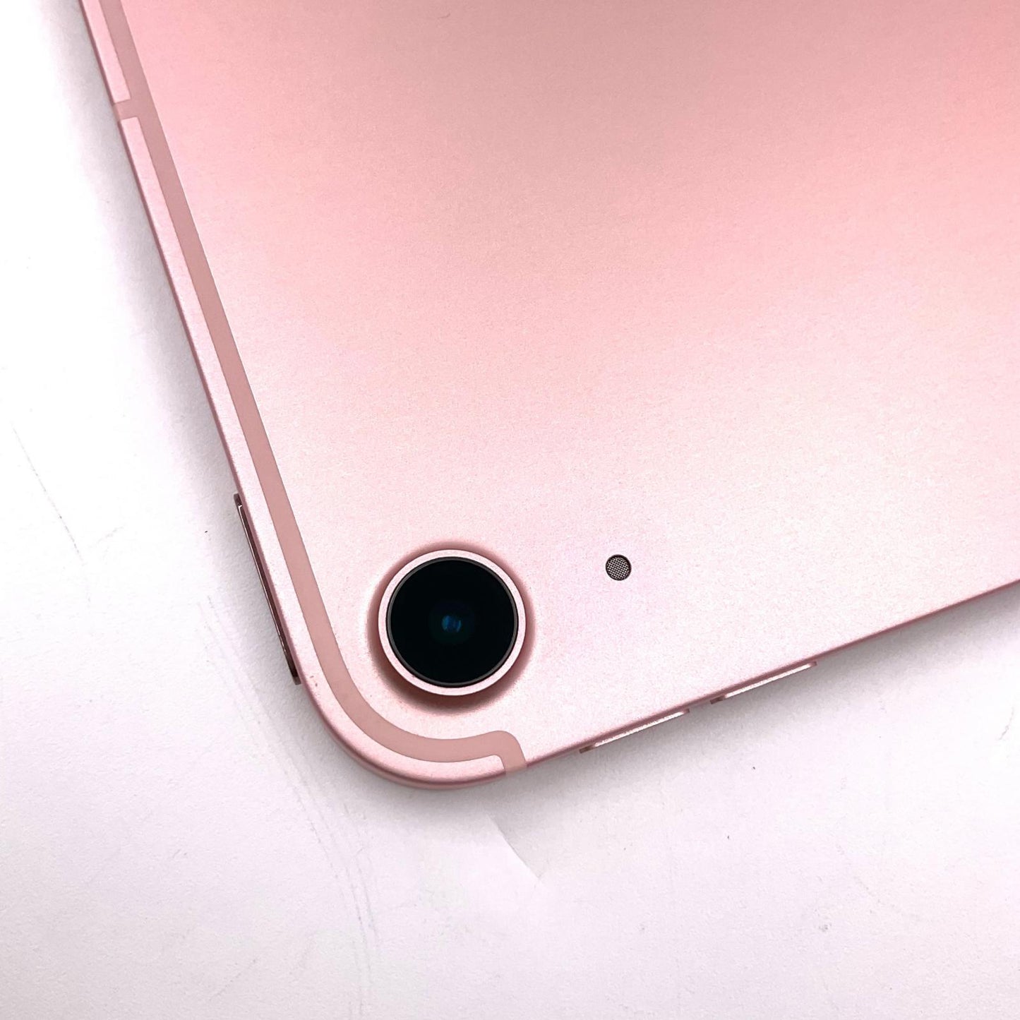 【全額返金保証】【最速発送】Apple iPad Air 10.9インチ 第4世代 256GB ローズゴールド WiFi+Cellular docomo 白ロム 動作確認済