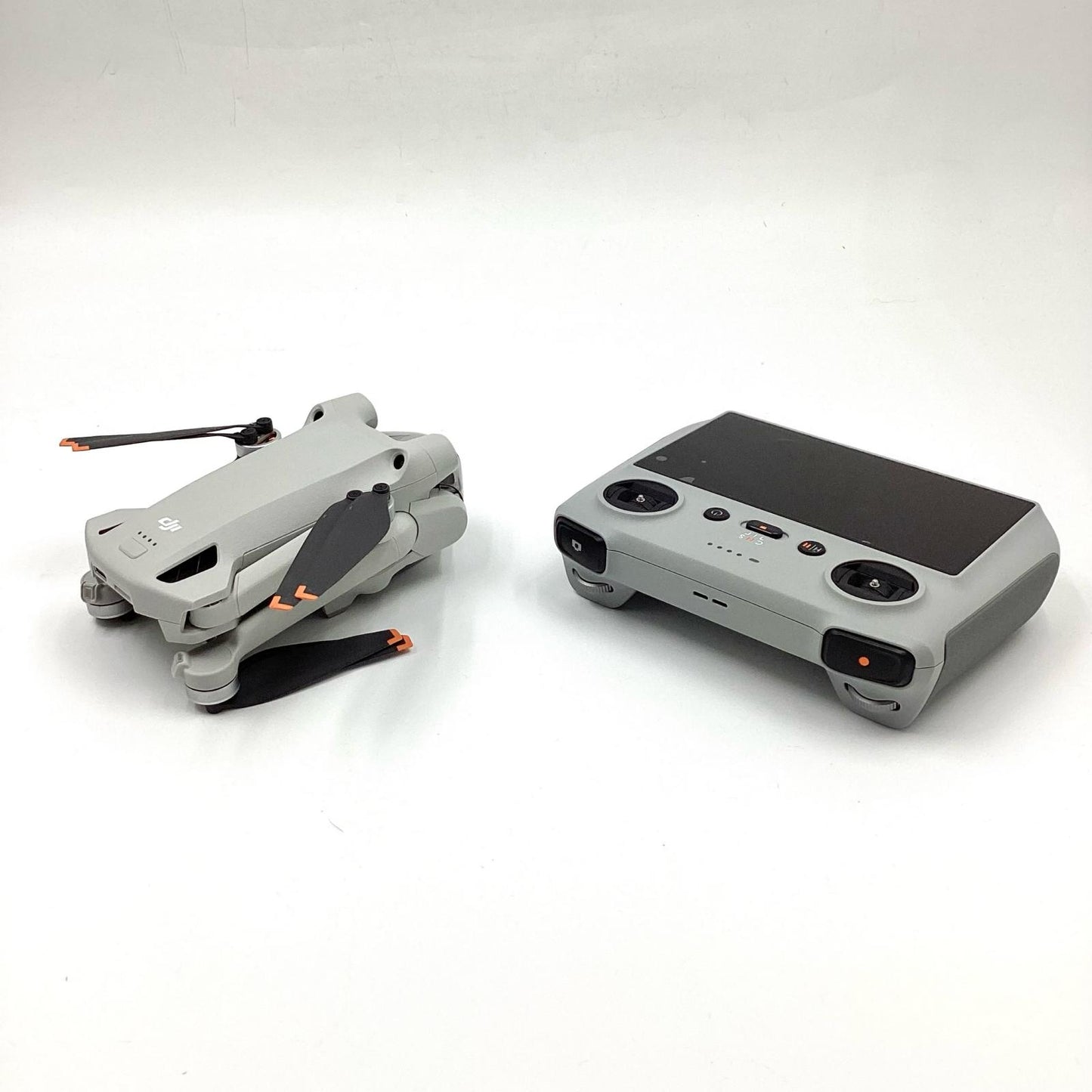 【全額返金保証】【最速発送】DJI Mini 3 Pro Fly Moreキット Plus 美品 動作確認済