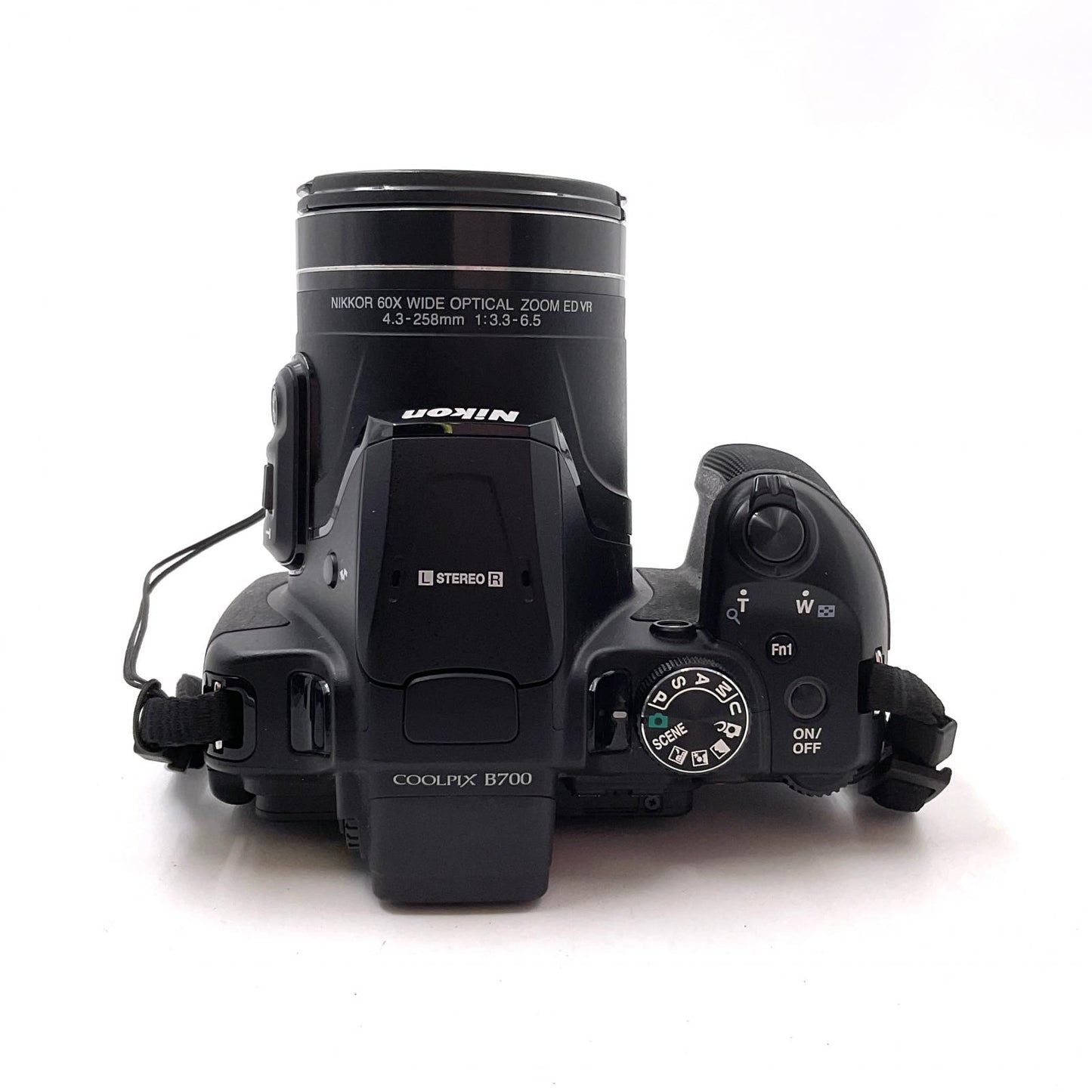 【全額返金保証】【最速発送】Nikon コンパクトデジタルカメラ COOLPIX B700 動作確認済