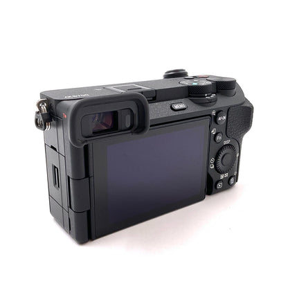 【全額返金保証】【最速発送】Sony デジタル一眼 α6700 ILCE-6700M 高倍率ズームレンズキット ブラック 美品 動作確認済