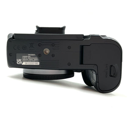 【全額返金保証】【最速発送】Canon デジタル一眼 EOS R7 ボディ ブラック 美品 動作確認済