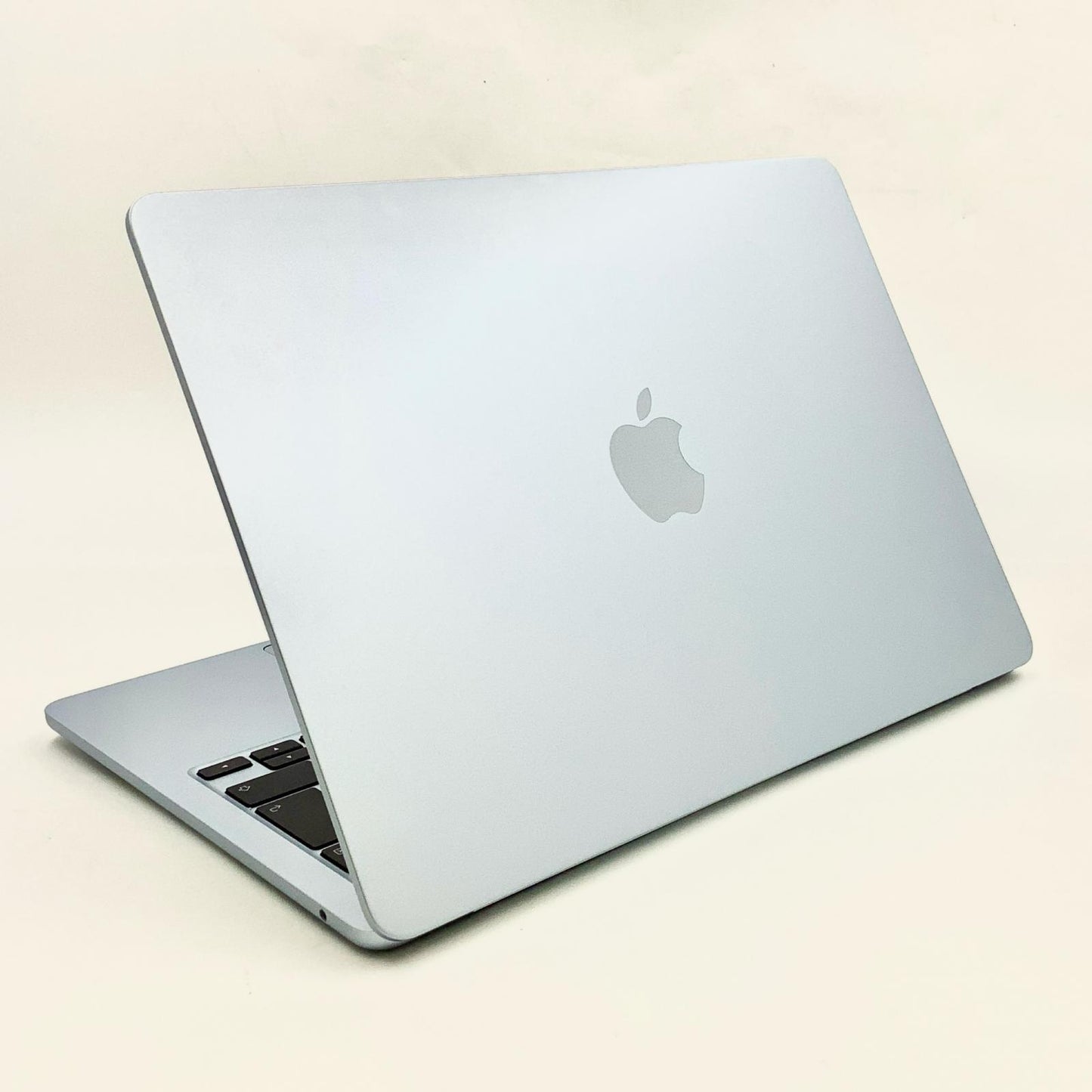 【全額返金保証】【最速発送】Apple MacBook Air 13インチ 2025 Apple M4 24GB SSD 512GB スカイブルー 100% 超美品 動作確認済