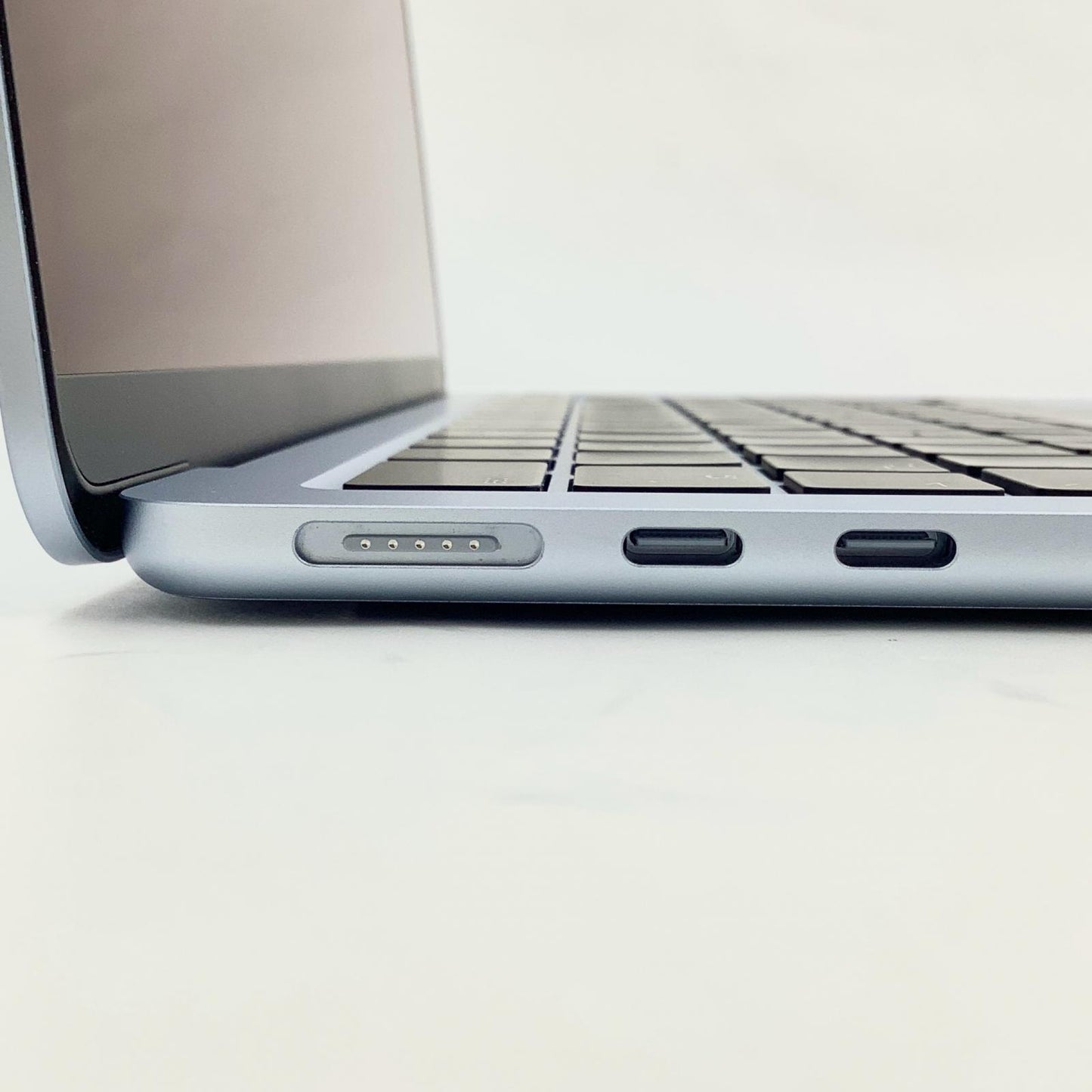 【全額返金保証】【最速発送】Apple MacBook Air 13インチ 2025 Apple M4 24GB SSD 512GB スカイブルー 100% 超美品 動作確認済
