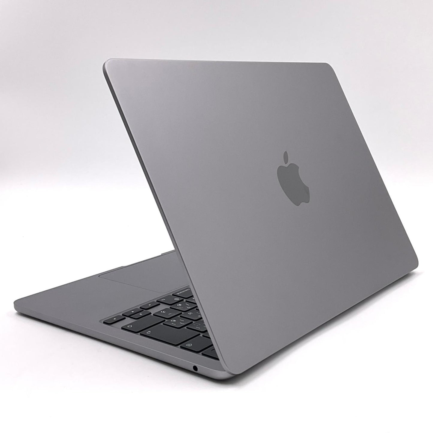 【全額返金保証】【最速発送】Apple MacBook Air 13.6インチ 2024 Apple M3 8GB SSD 256GB スペースグレイ 100% 美品 動作確認済
